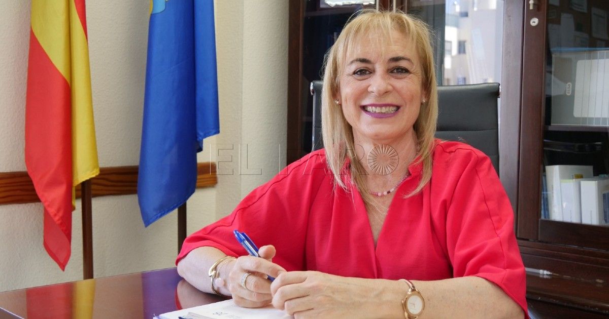 Paqui Maeso: "¿Por qué Paz Velázquez no declaró la alerta 1 de rabia si tuvo 6 casos en 2015 y otros 6 en 2016?"