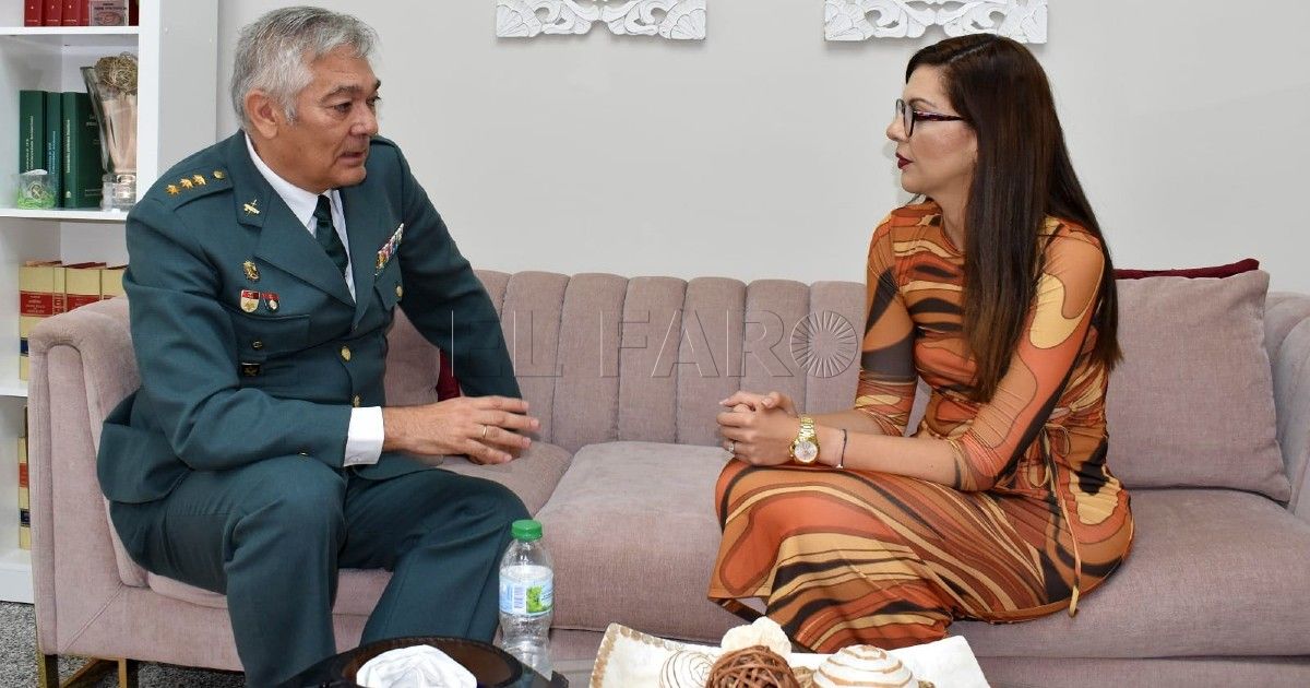 Antonio Sierras se despide como coronel jefe de la Guardia Civil en Melilla