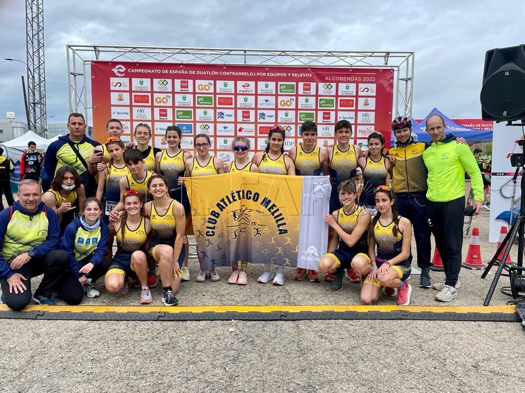 El Club Atlético Melilla participa en la Copa del Rey y de la Reina de triatlón