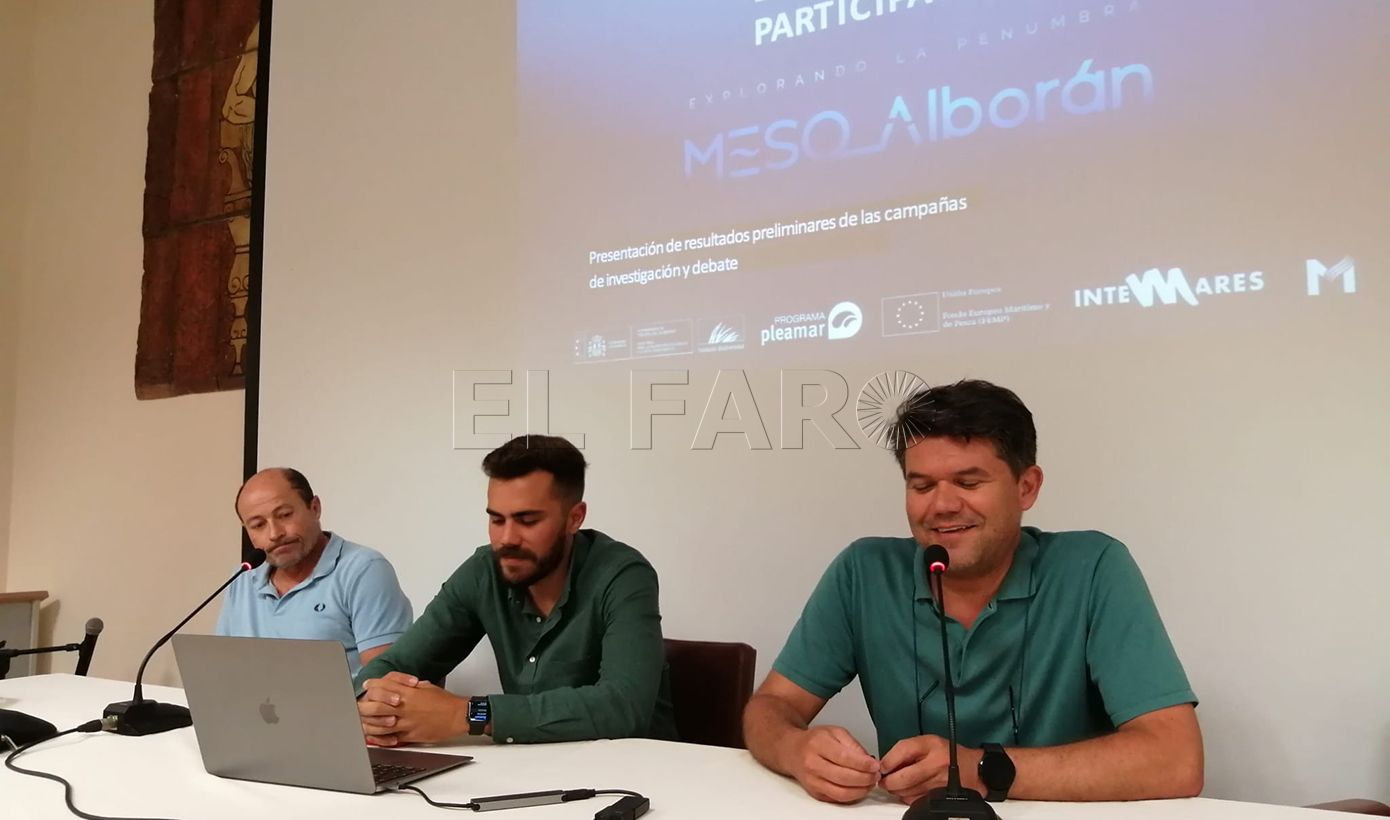 Rastreando el mar de Alborán