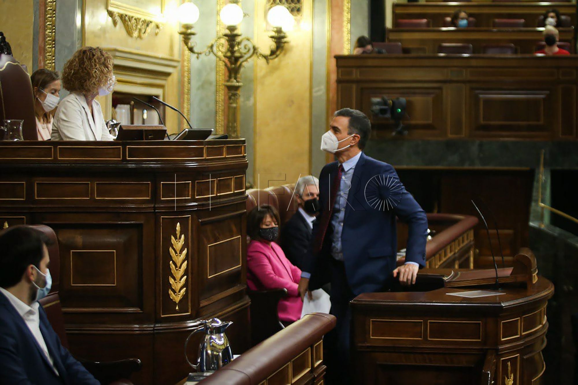 "De acuerdo en que las aduanas funcionen en régimen de expedición comercial"