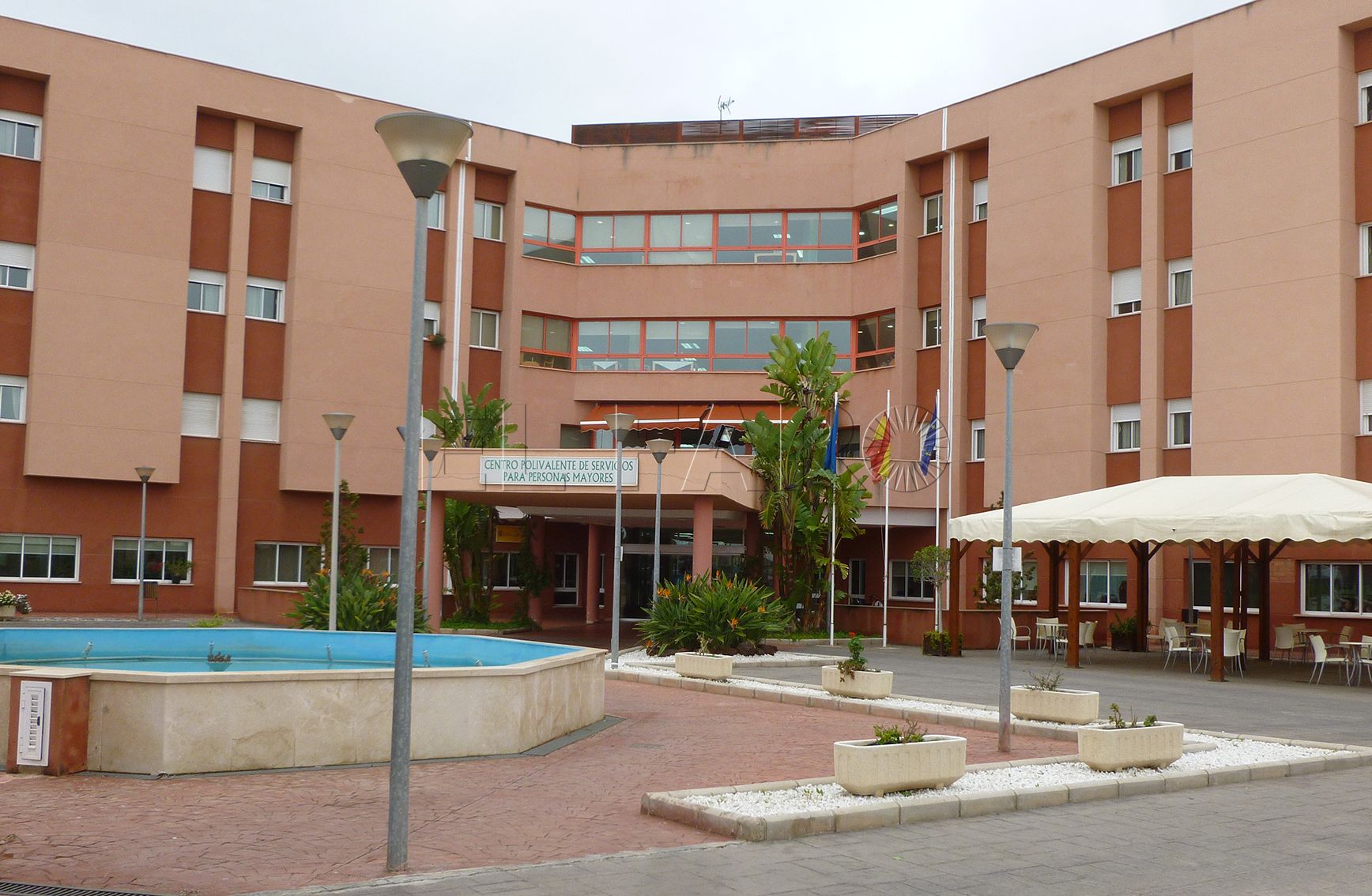 La residencia tampoco tiene aire acondicionado