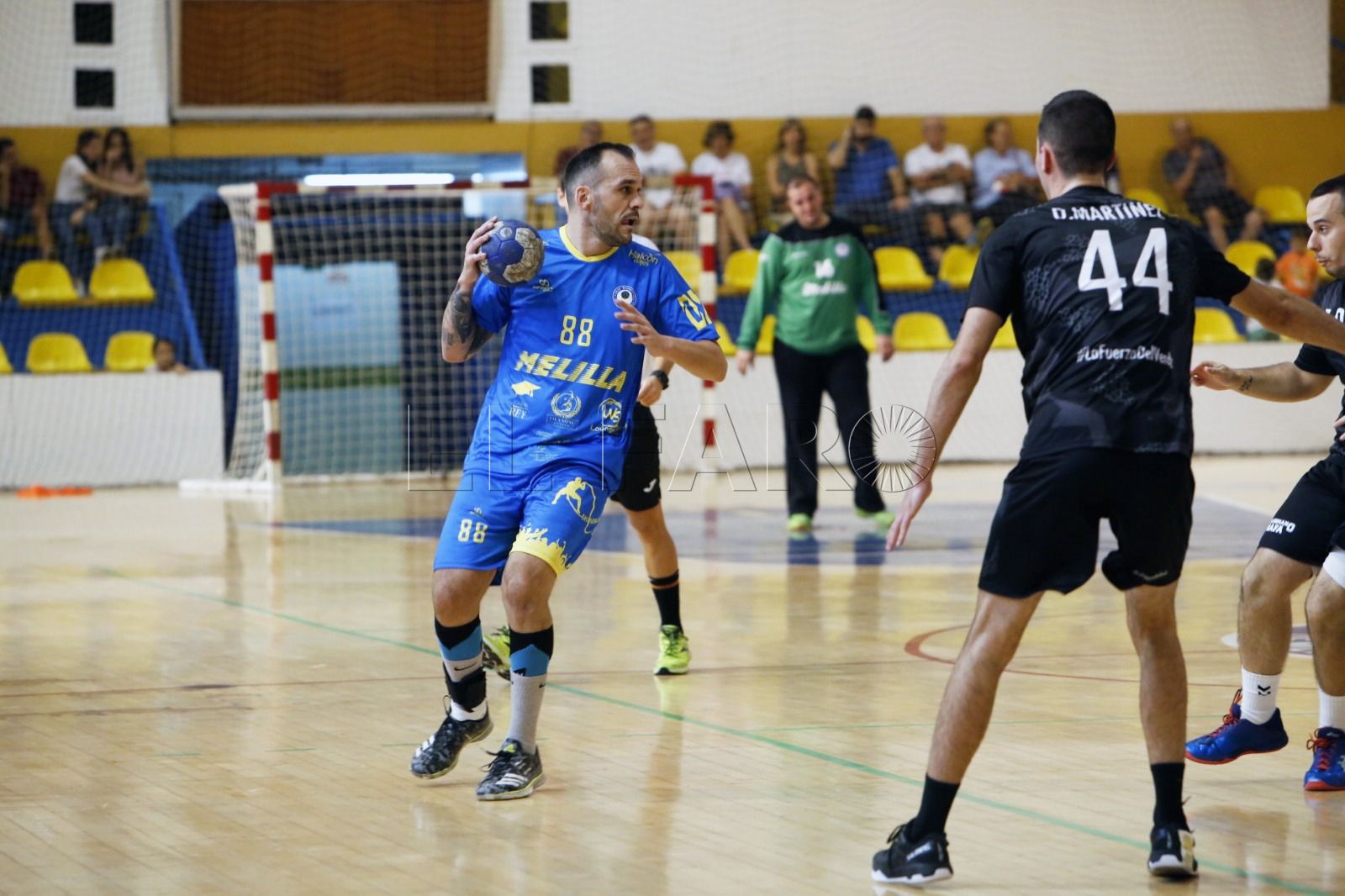 El balonmanista Edu Pavo regresa al Virgen de la Victoria de Melilla