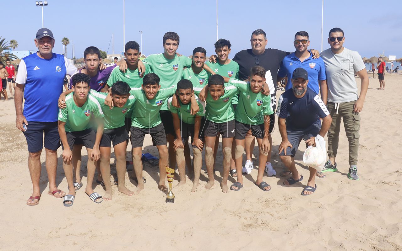 El CF Rusadir se proclama campeón del autonómico de fútbol playa infantil