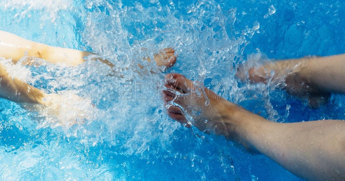 Curso de natación para mayores en Melilla