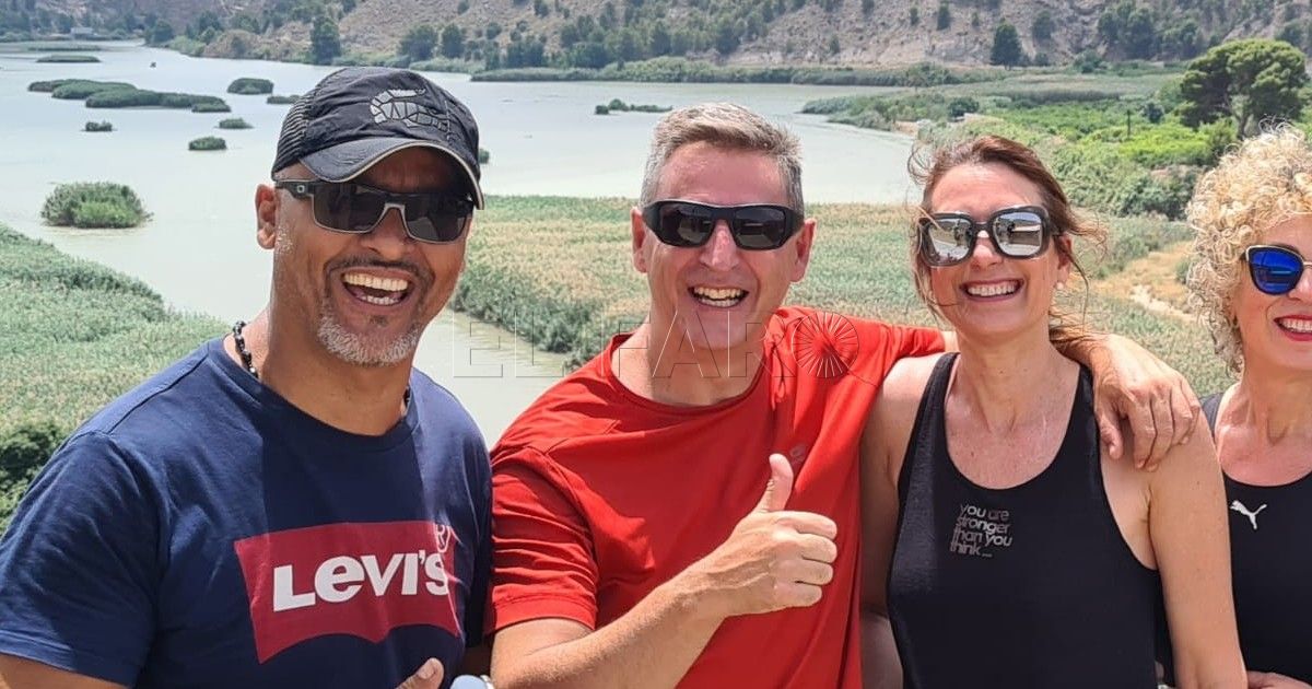 Un policía local de Melilla rescata del río a una niña en Murcia