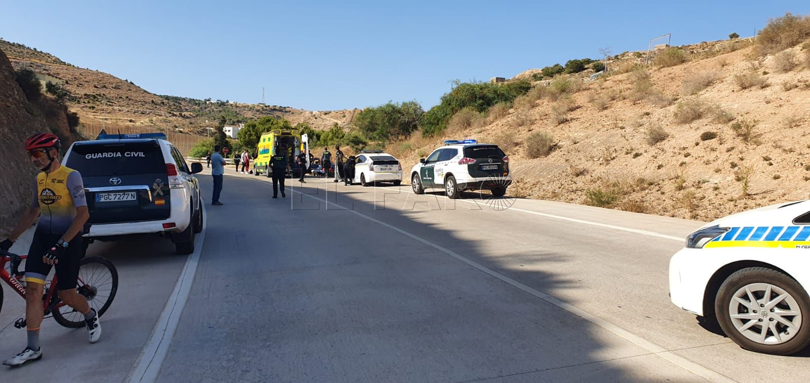 Continúa en Almería el ciclista atropellado en la circunvalación