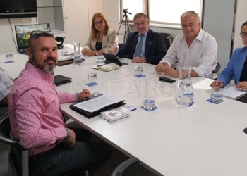 Reunión entre representantes de ATME y del PP.