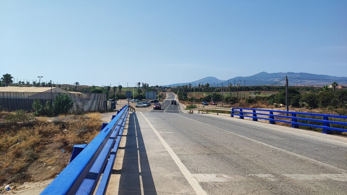 Delegación del Gobierno desmiente que se estén produciendo traslados de usuarios del CETI a la península