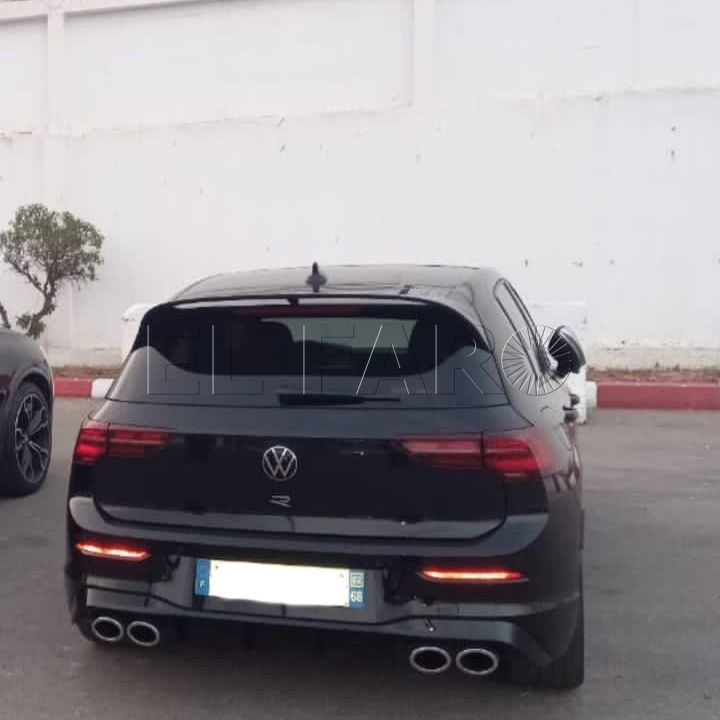 Detenidos dos argelinos en Beni Enzar por contrabando de coches robados