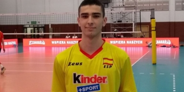 El joven líbero dumbriés Unai Larrañaga Ledo (2000) es, según asegura el técnico melillense Salim Abdelkader, “un jugador con un talento impresionante”.