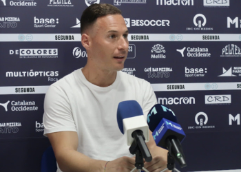 Al futbolista jienense le atrajo el proyecto que le presentó Miguel Rivera, dejando en el camino otras ofertas que había recibido para este próximo curso liguero.
