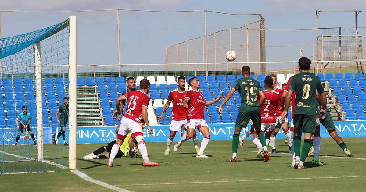 La UD Melilla cae, en el último test de pretemporada, ante el Real Murcia por 0-2