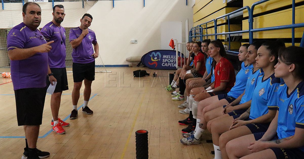Finaliza la segunda semana de trabajo del Torreblanca con un partido de entrenamiento