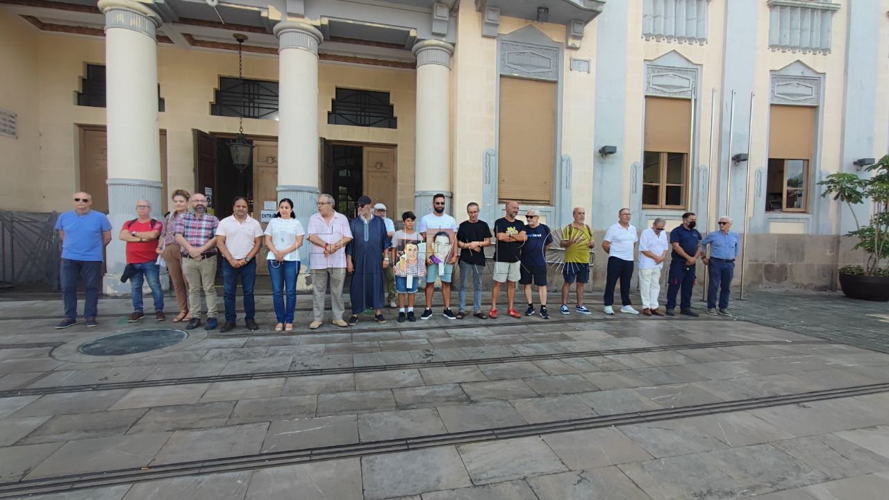 Los padres de Emin y Pisly piden que los que les apoyaban en la oposición lo hagan también en el Gobierno