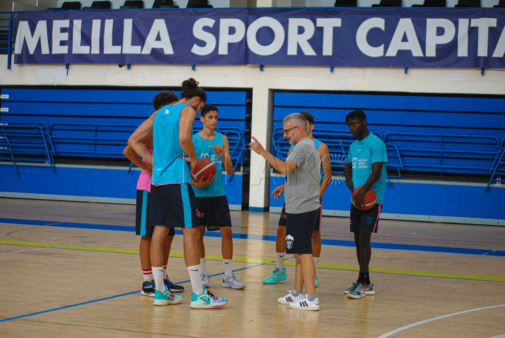 Óscar Lata, ya se encuentra en Melilla