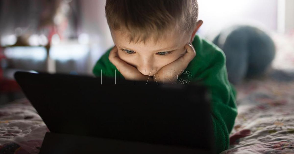 Consejos para proteger a los menores de los peligros de las redes sociales