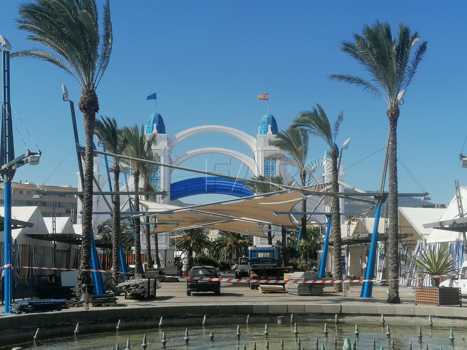 Así va el montaje de la Feria de Melilla, a dos semanas de su inauguración