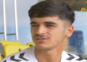 El futbolista melillense continúa su formación en las filas de la Unión Deportiva Las Palmas ‘C’