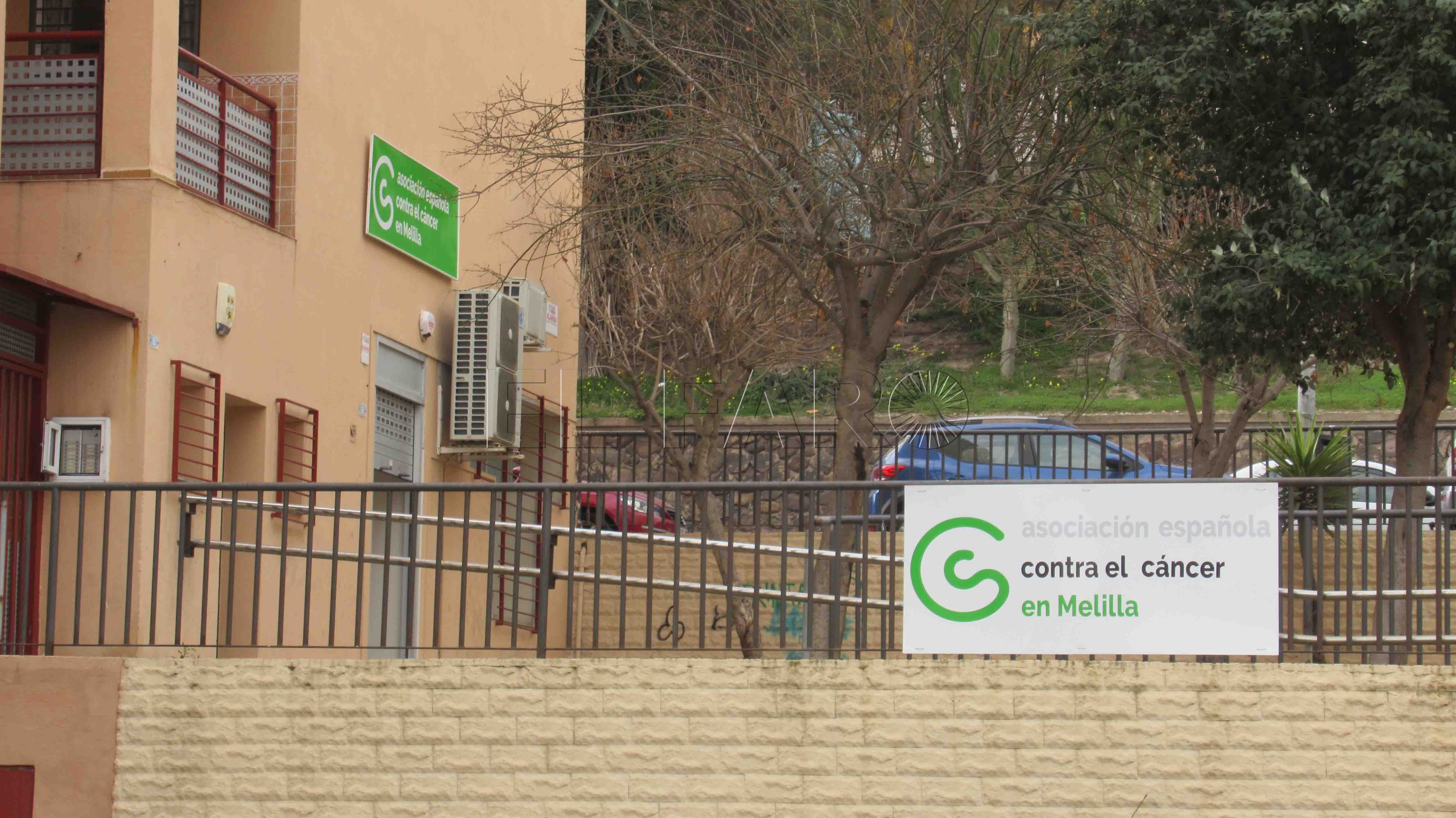 Mesa informativa en el Día Mundial de la Investigación en Cáncer