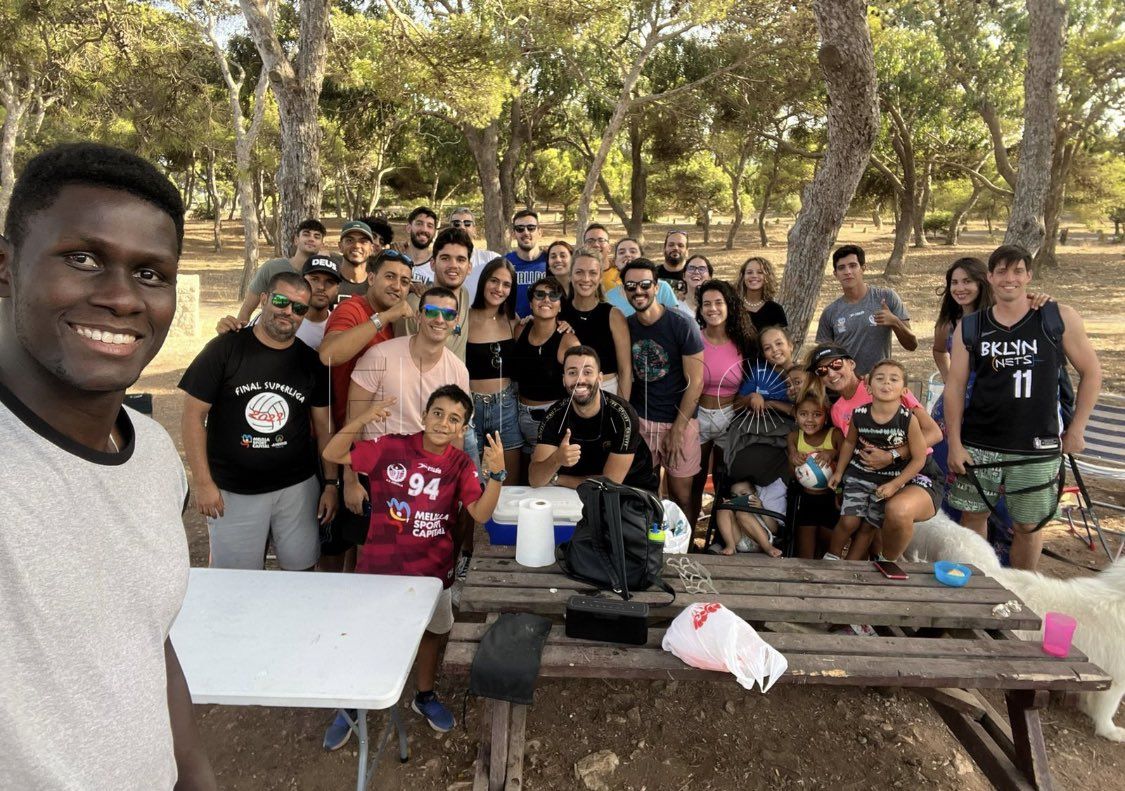 Con la mirada puesta en los amistosos