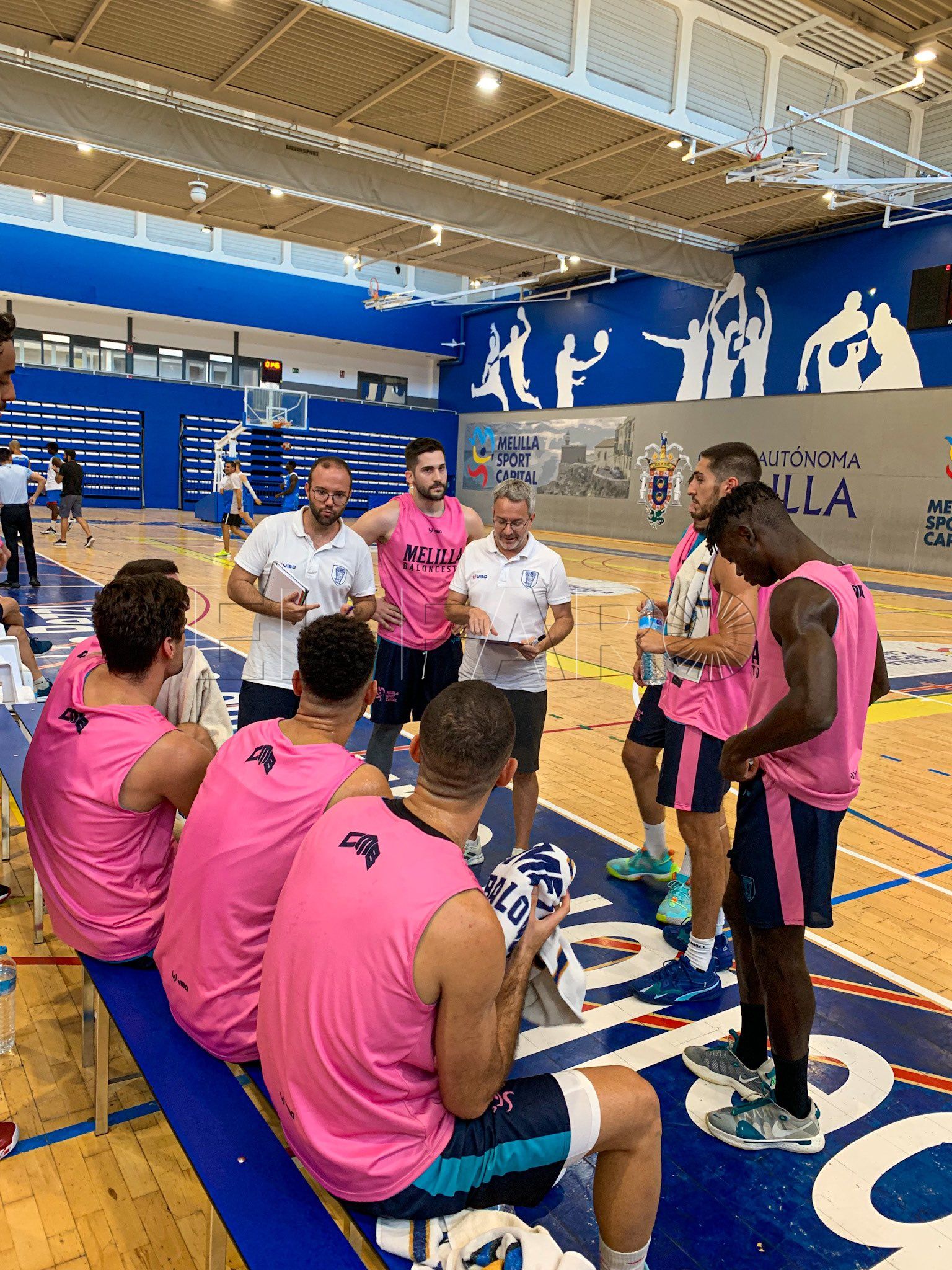 El Melilla Baloncesto se lleva el derbi local