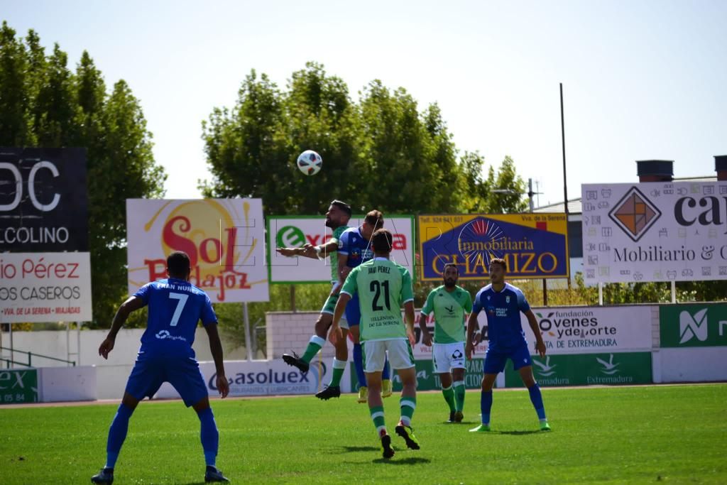 La UD Melilla vence gracias a un gol al final