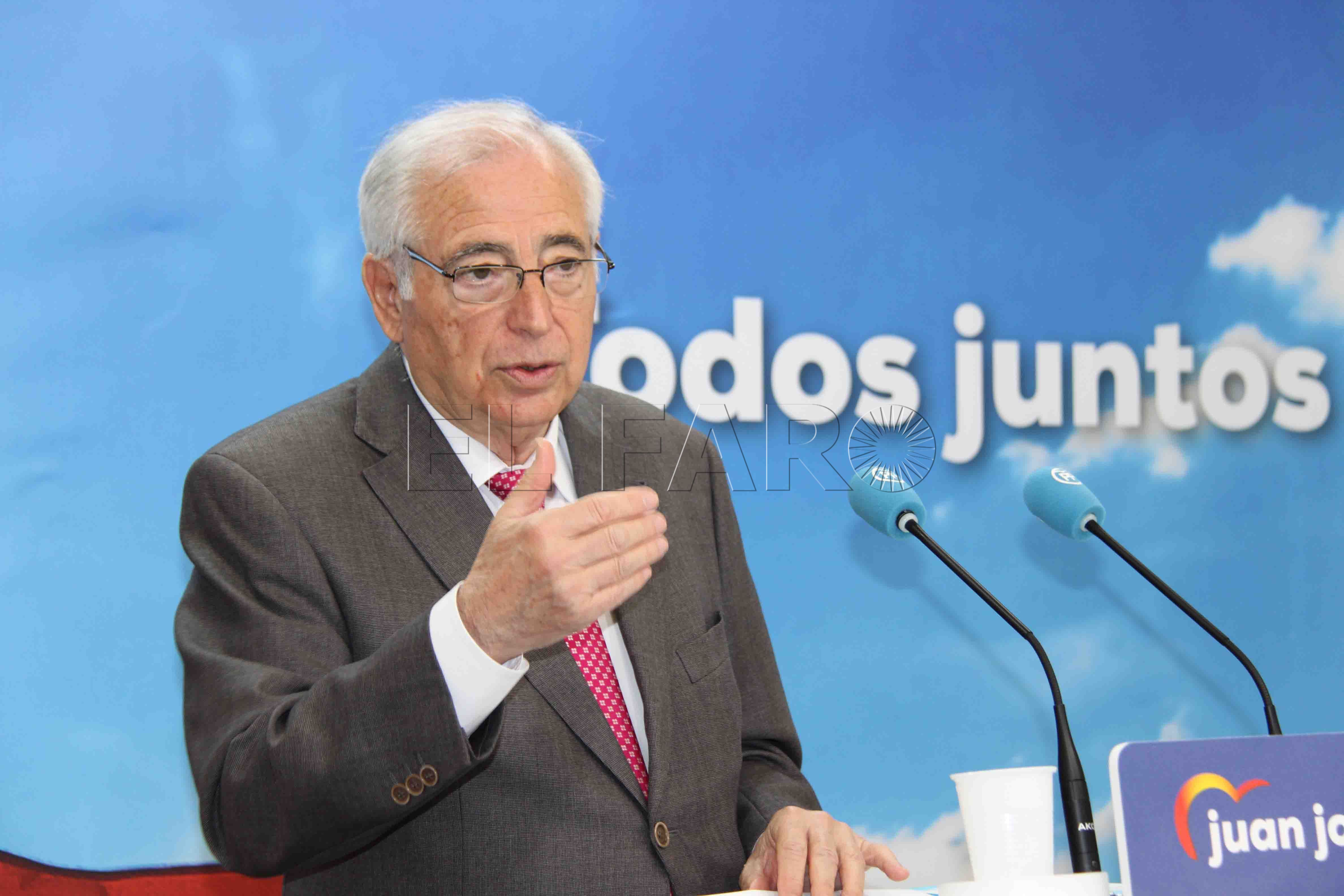 Imbroda: “Les hemos dado el Sáhara para que nos repongan algo que ya teníamos hace 4 años”