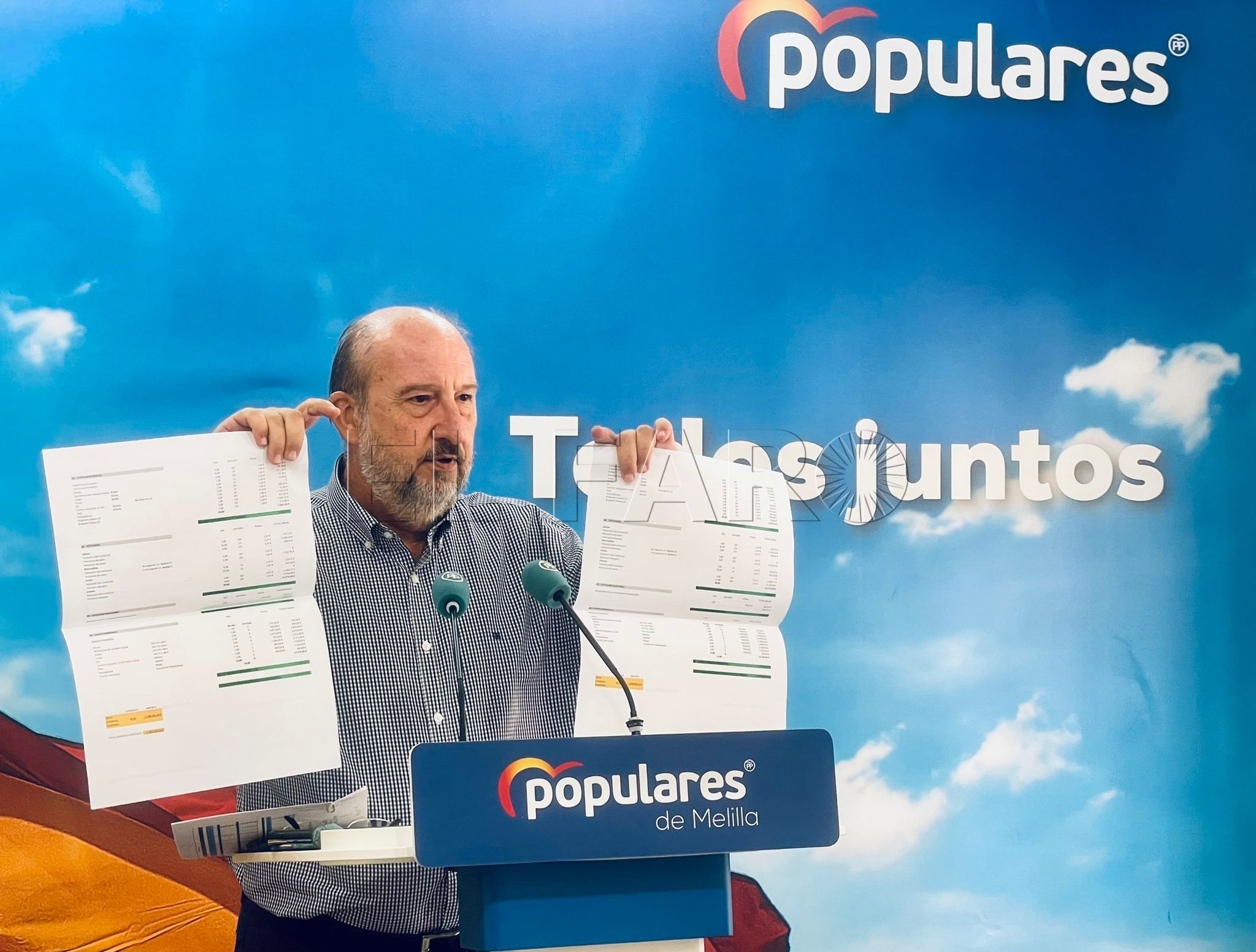 Quevedo asegura que no hay mejoras en el acuerdo de limpieza