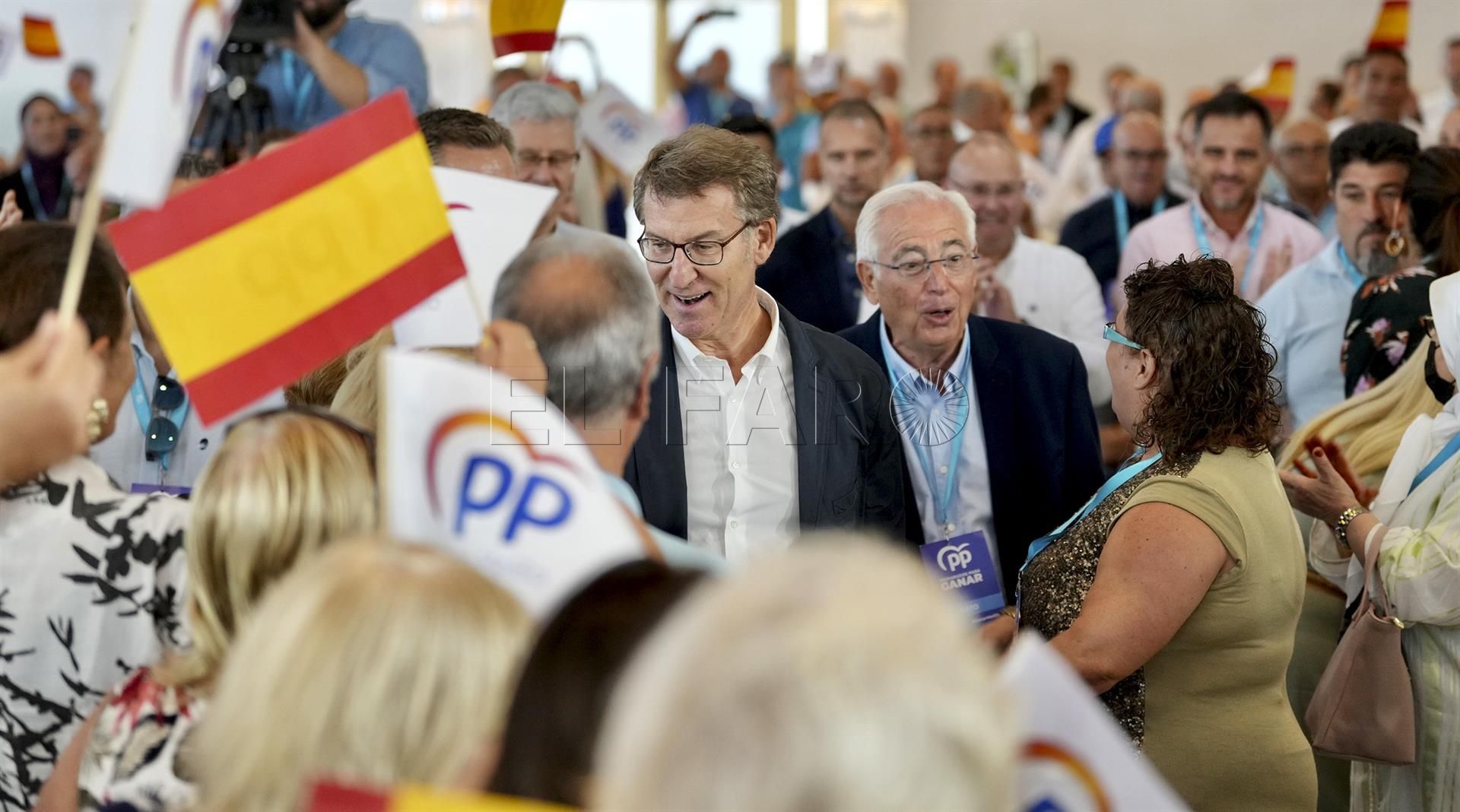 Feijóo pide mayoría absoluta a Imbroda