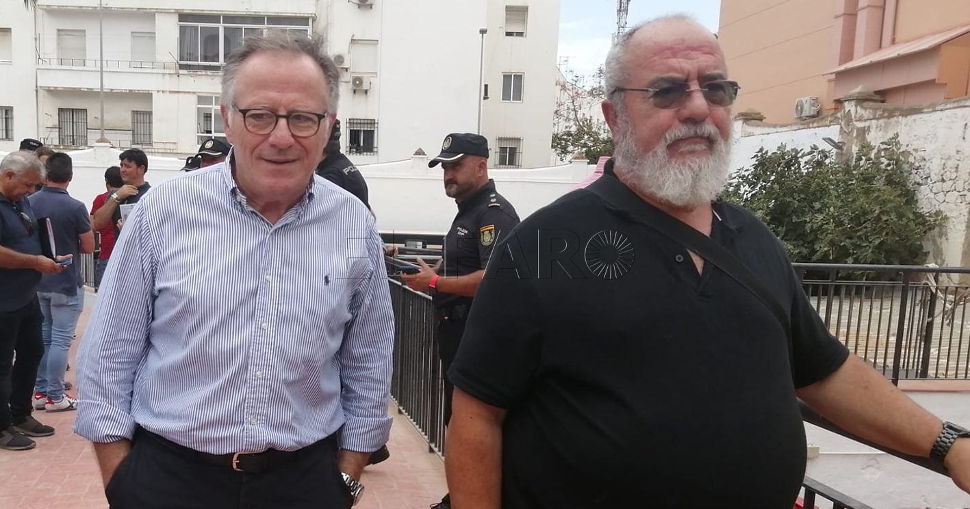 De Castro convocará un pleno extraordinario para elaborar una declaración institucional de "repulsa" a las palabras de Trujillo