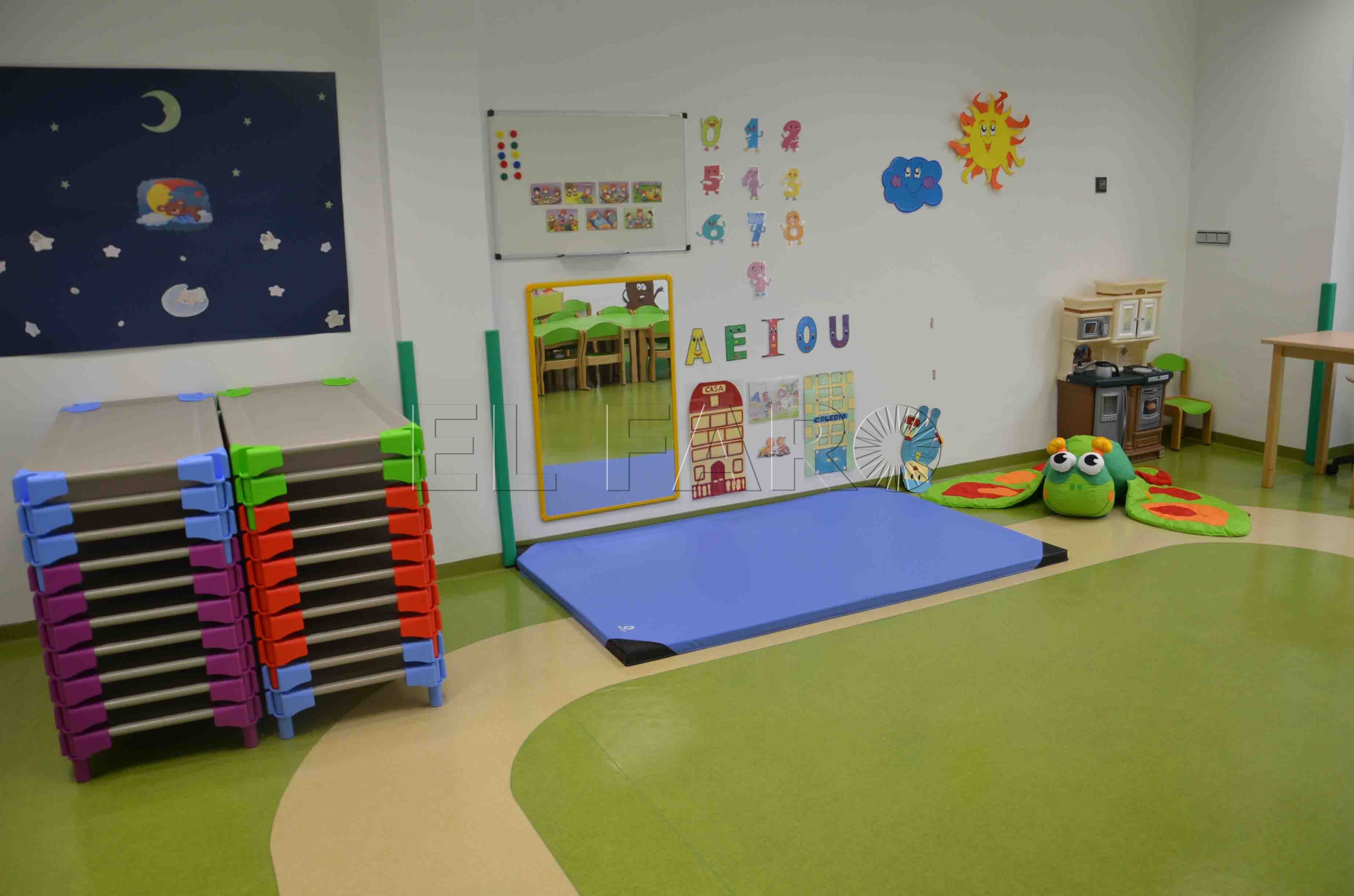 Recogida de material escolar en Carrefour