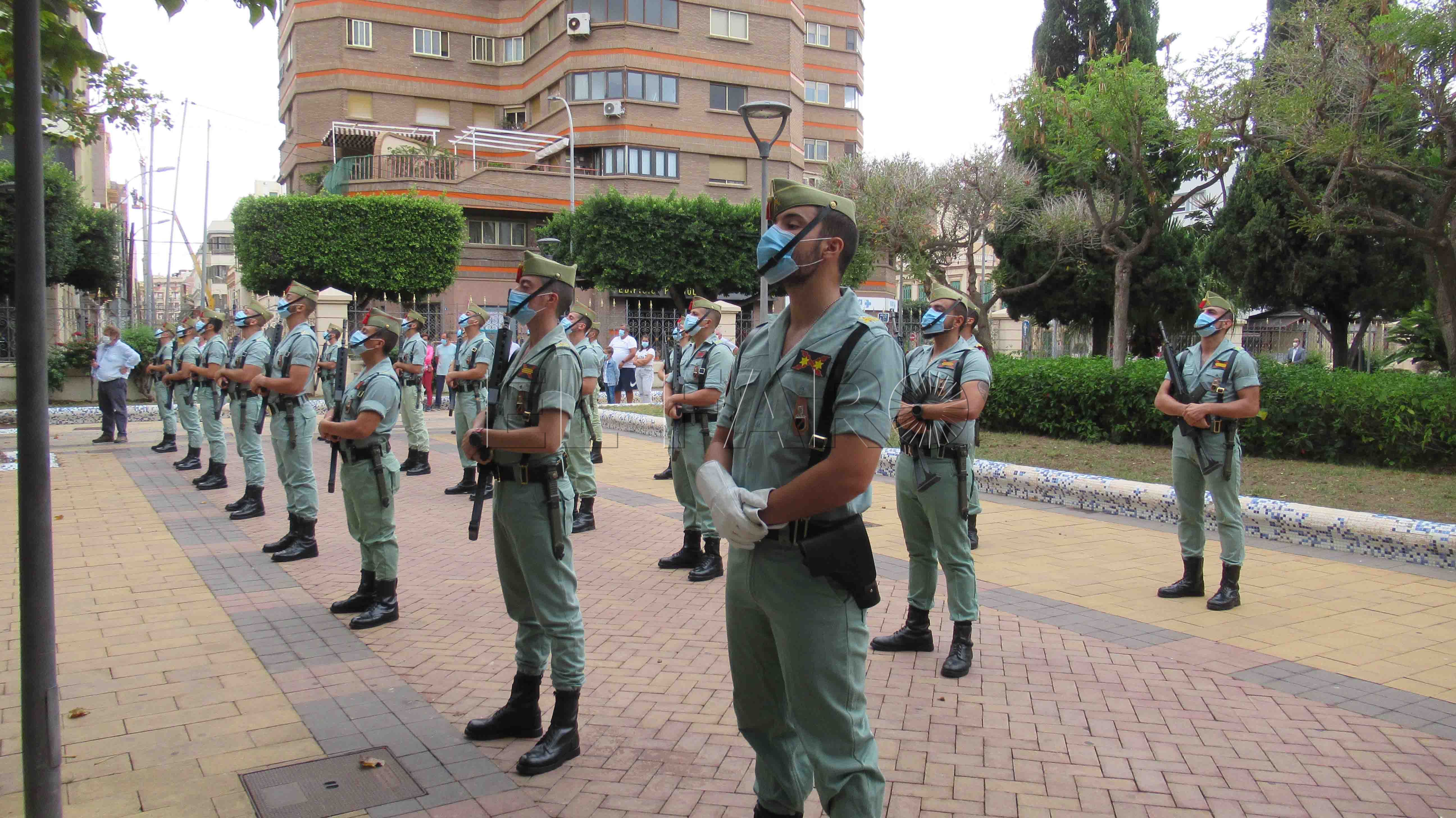 Libro sobre La Legión en el CII Aniversario de su fundación
