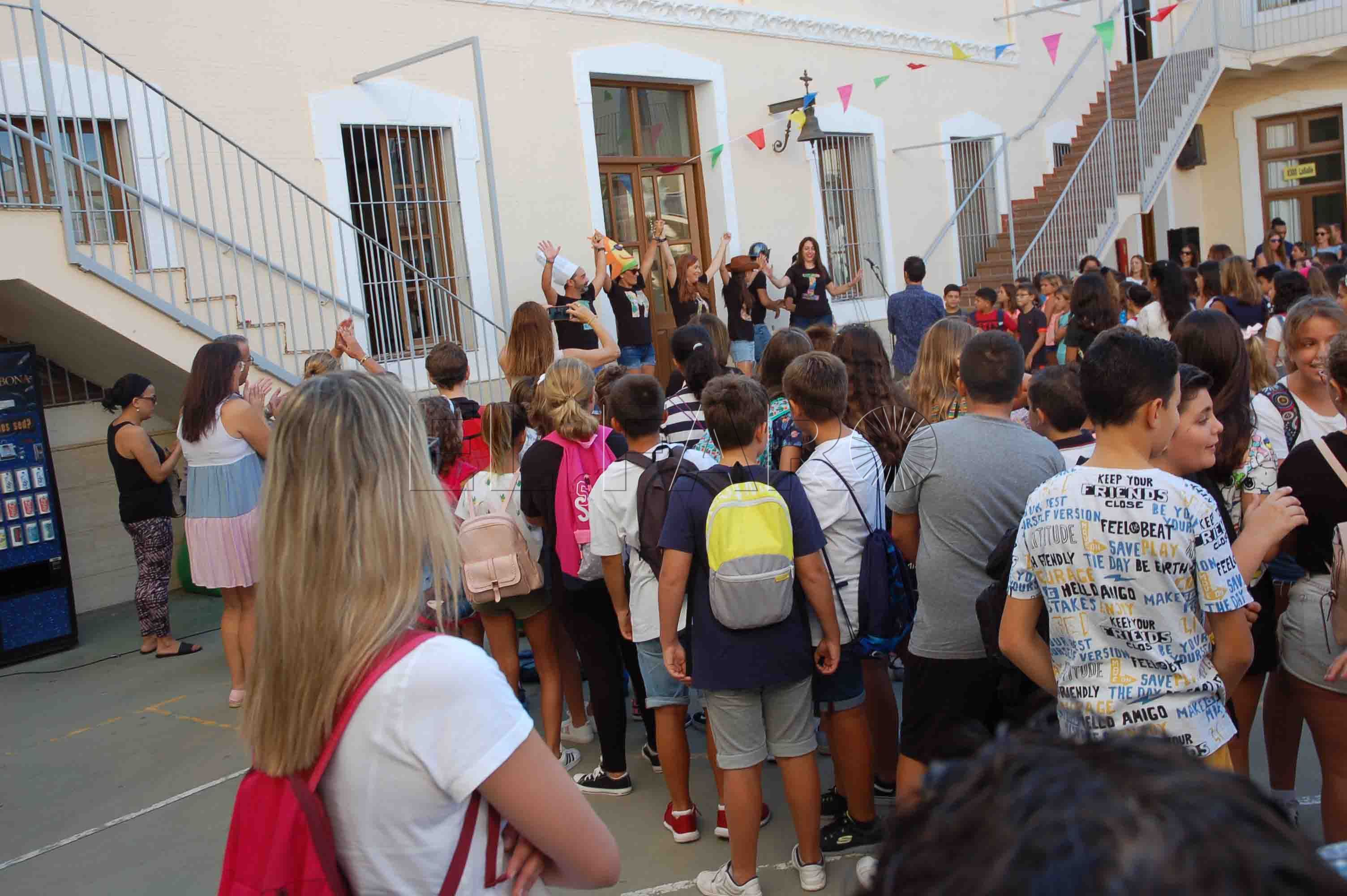 Más de 17.000 escolares de colegios e institutos volverán mañana a las aulas en Melilla