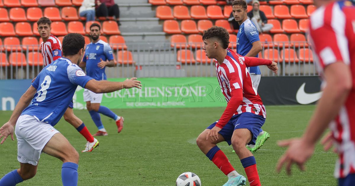 La UD Melilla salva un punto al final