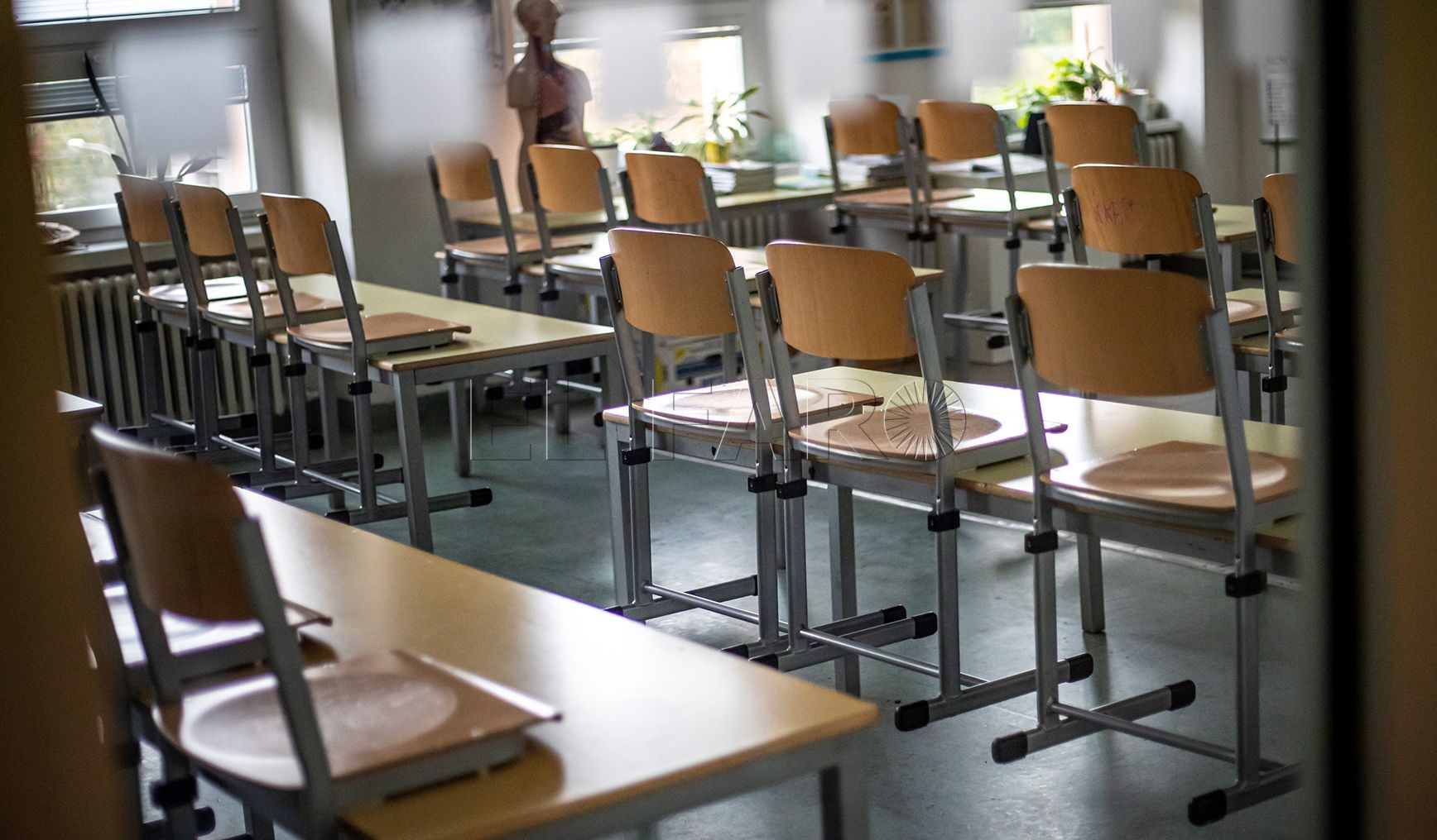 SATE-STEs considera insuficiente la subida del salario de los funcionarios docentes de Melilla