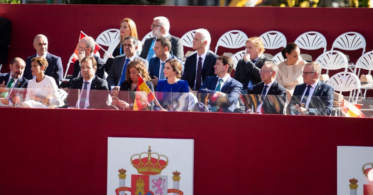 De Castro pone en valor el trabajo de las Fuerzas Armadas en el Día de la Fiesta Nacional