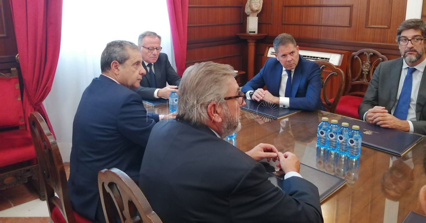 Mejorar el transporte y reabrir la aduana, claves para Cepyme