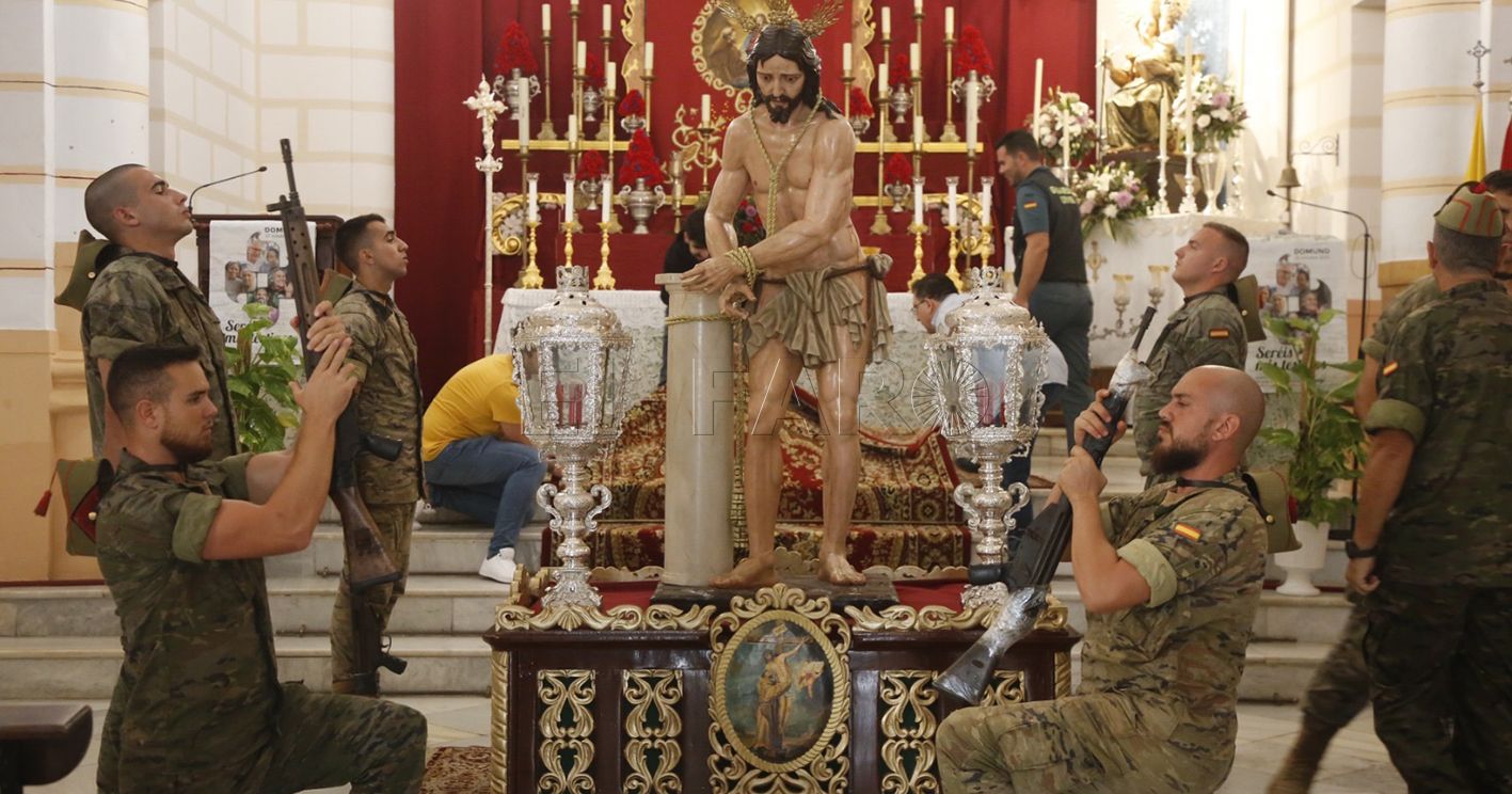 El Tercio Gran Capitán I realiza la guardia de honor del Flagelado