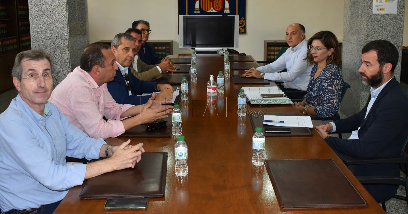 La CEME y la Marina Mercante tratan sobre el transporte marítimo de mercancías