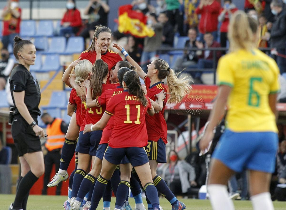 Ya se pueden sacar las entradas para el España - Argentina de fútbol femenino