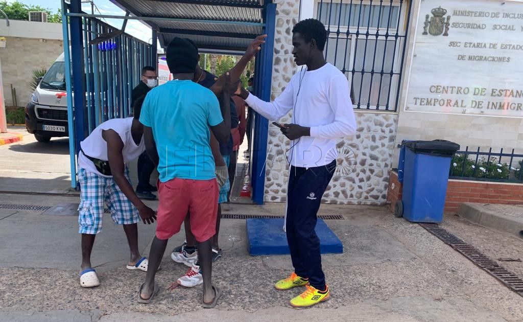 Migrantes afectados por las redadas marroquíes: "Nos echan de nuestras casas"