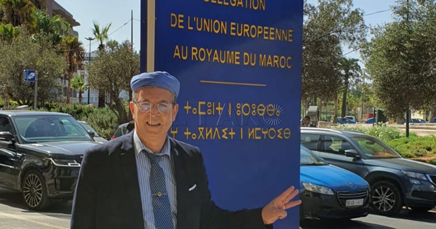 La embajadora de la UE en el Reino de Marruecos traduce su placa al amazighe y con la escritura tifinagh