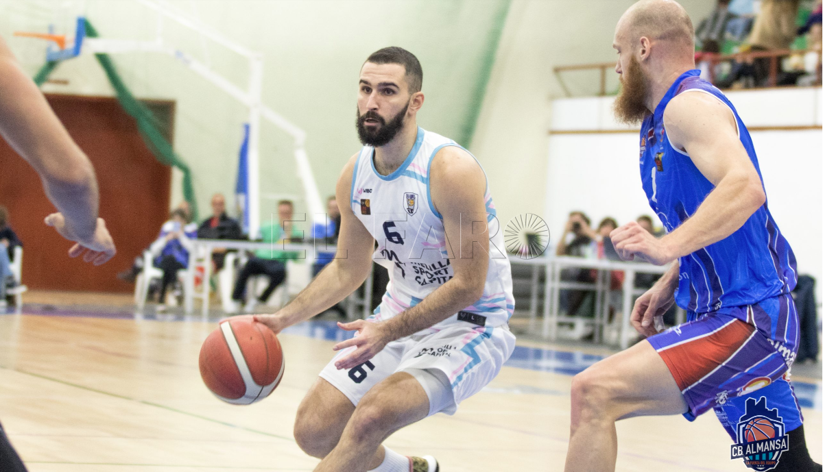 Un segundo tiempo errático deja sin opción de triunfo al Melilla en Almansa