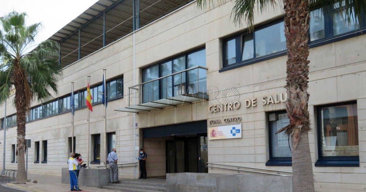 Goteras en la Atención Primaria: Melilla, entre las autonomías con la plantilla más envejecida