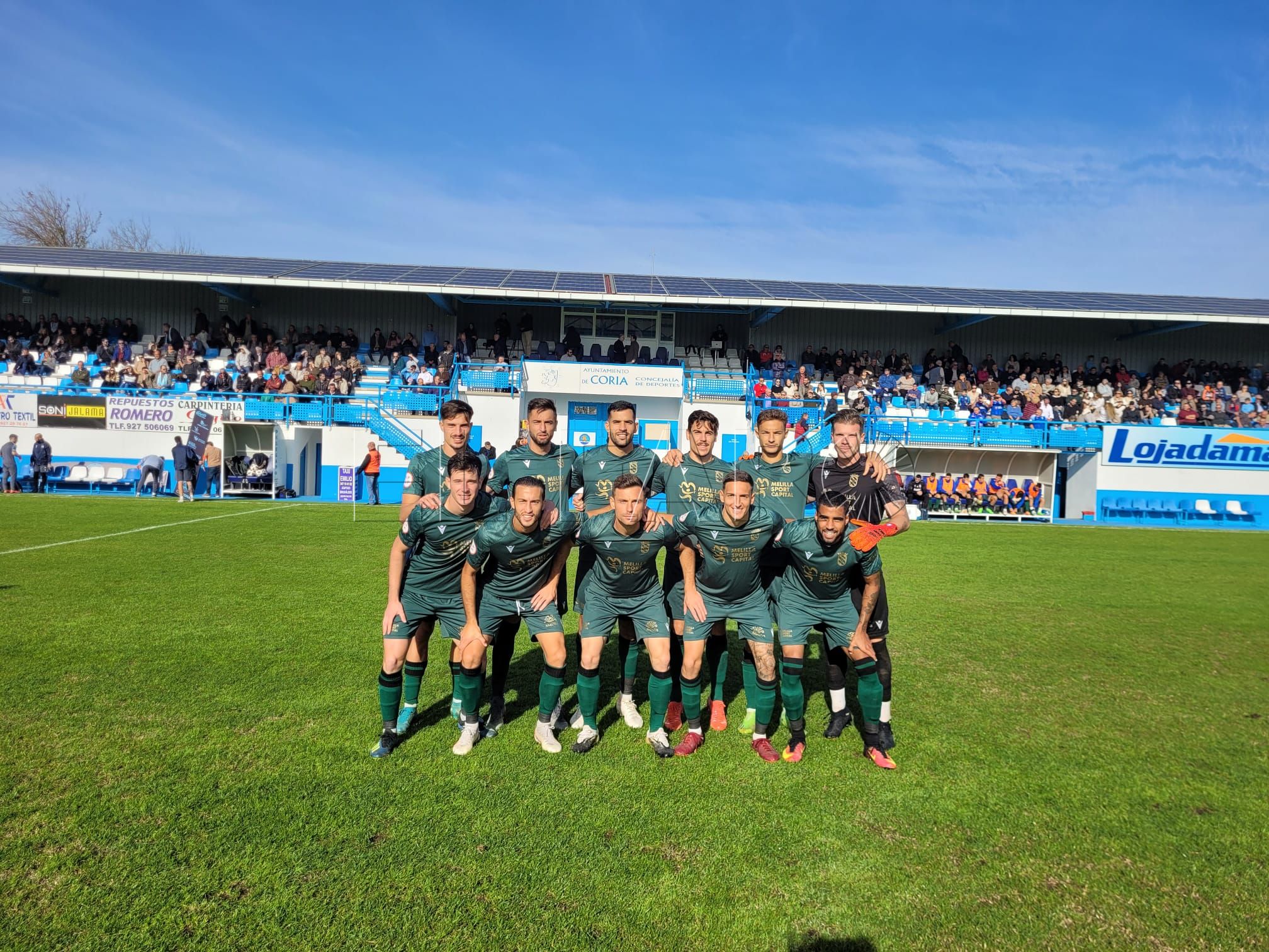 El Melilla se deja dos puntos en La Isla en el suspiro final