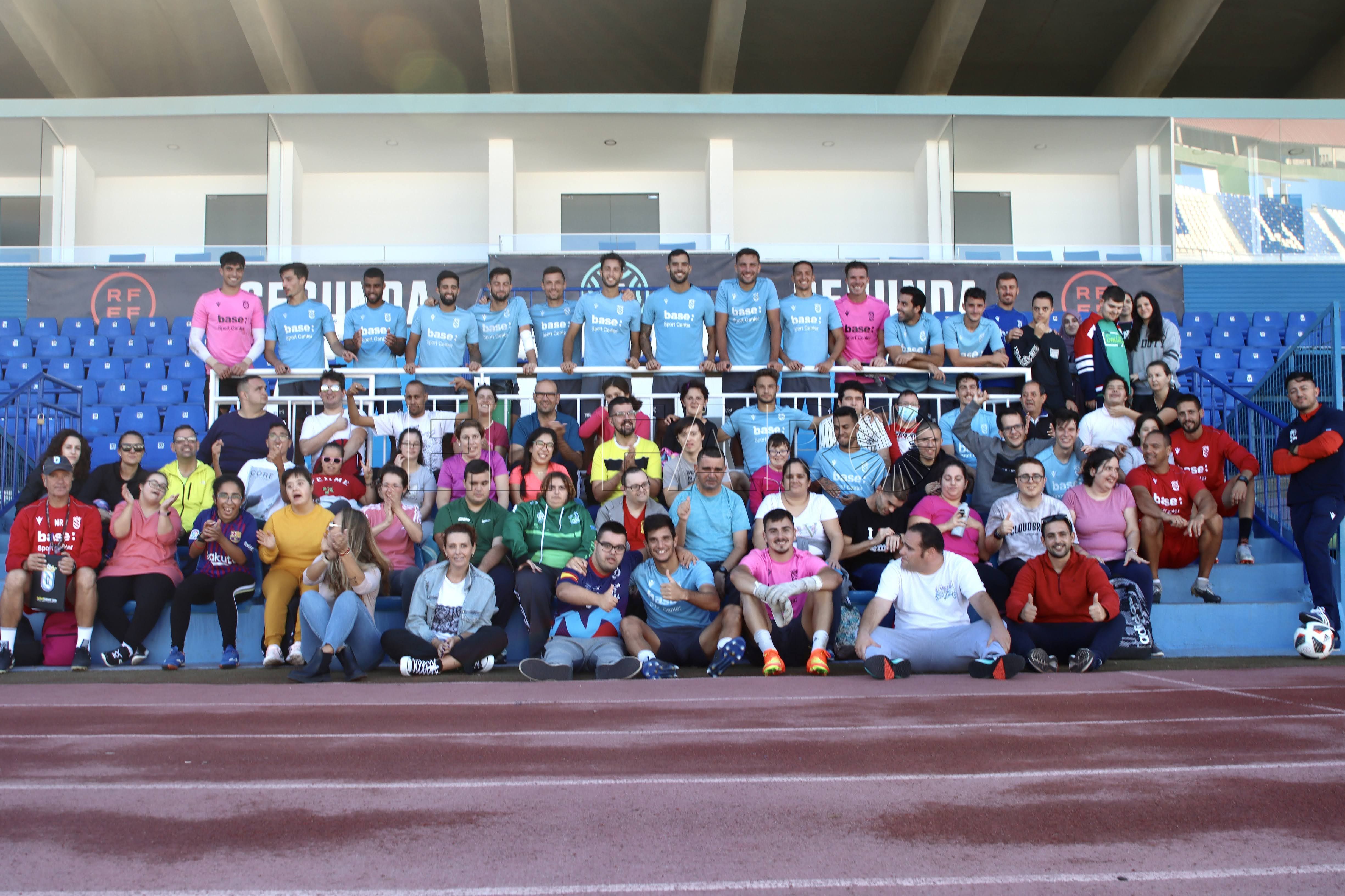 Aspanies Plena Inclusión visita a la UD Melilla