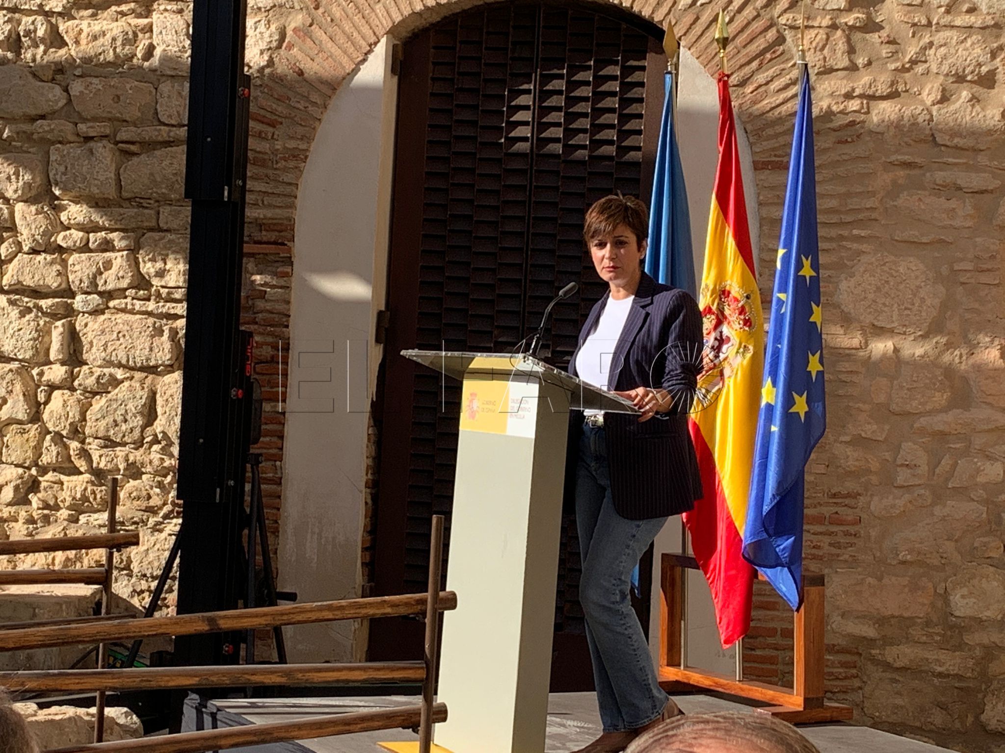 El Gobierno insiste en que la actuación en la valla "fue proporcional"