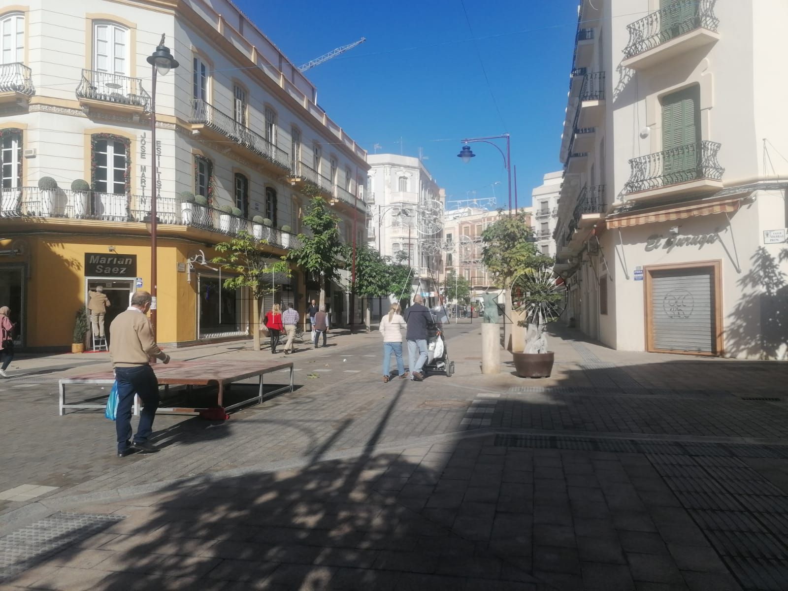 Las ventas por el Black Friday se mantienen como en 2021 en Melilla