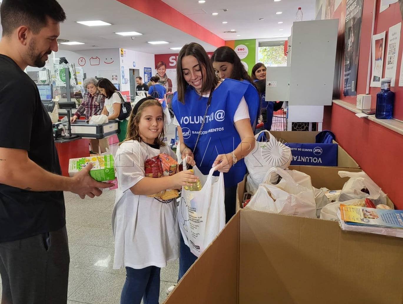 Se recogen más de 10.000 kilos de alimentos en la 1ª fase de la Gran Recogida